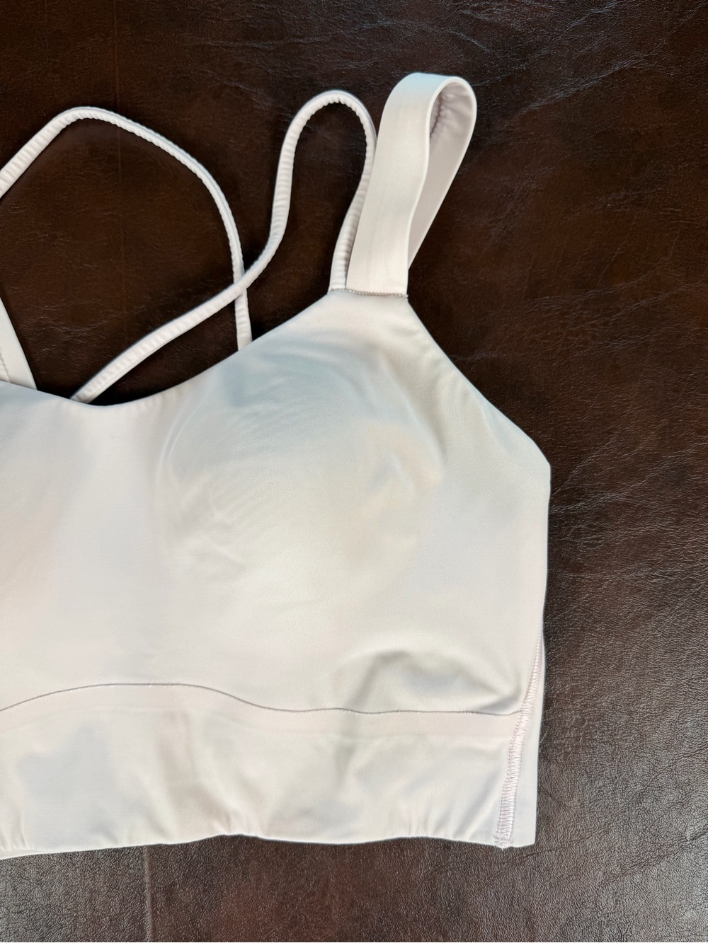 Lululemon Like a Cloud Longline Bra Light Support, D/DD Cup Pink Haze Size 6 - Picture 4 of 6